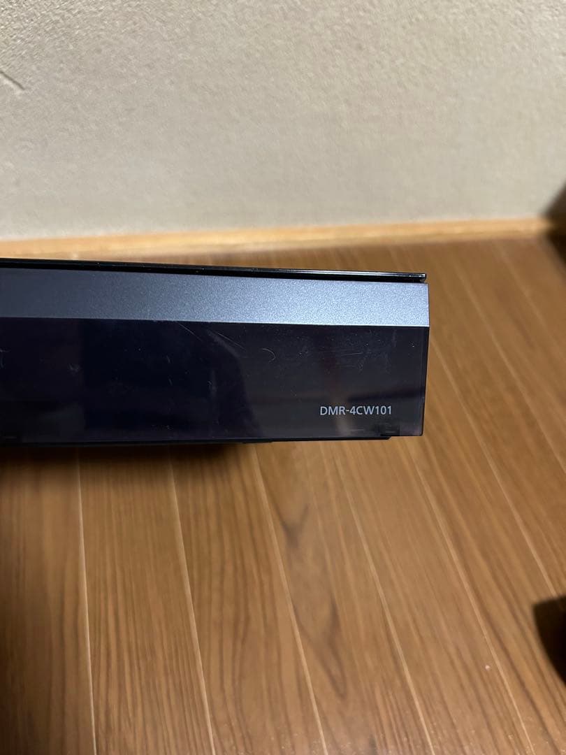 Panasonic DMR-4CW101 ブルーレイレコーダー
