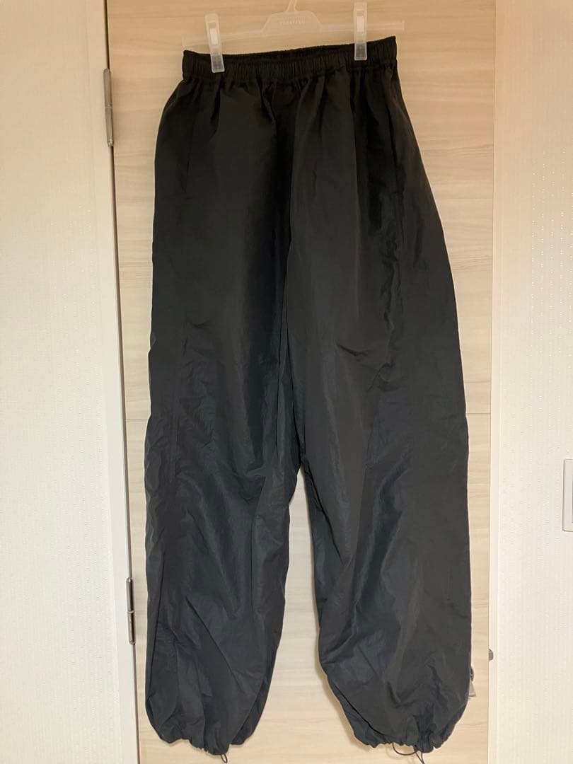 パンツ TODAYFUL Nylon Drawstring Pants