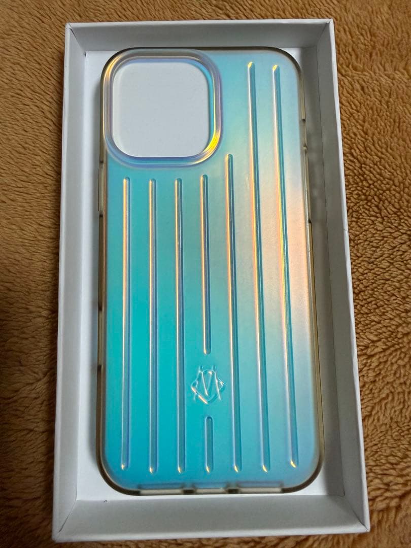 RIMOWA iPhone 16 Pro Max ケース