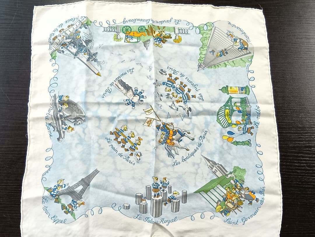 230 HERMES エルメス カレ45 いたずら三つ子