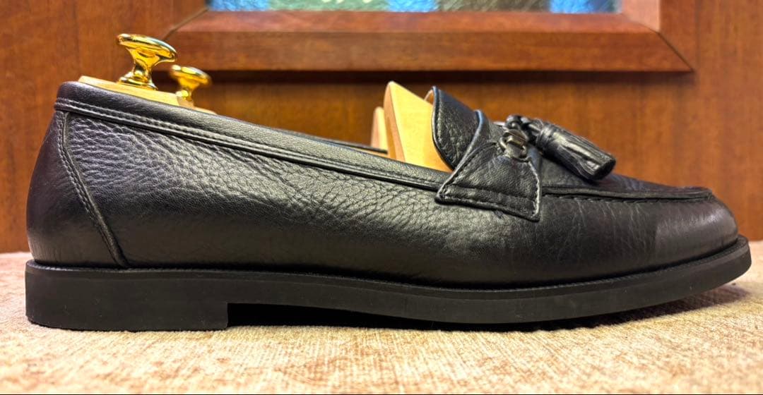 美品YVES SAINT LAURENT 25.5 タッセルローファー黒本革