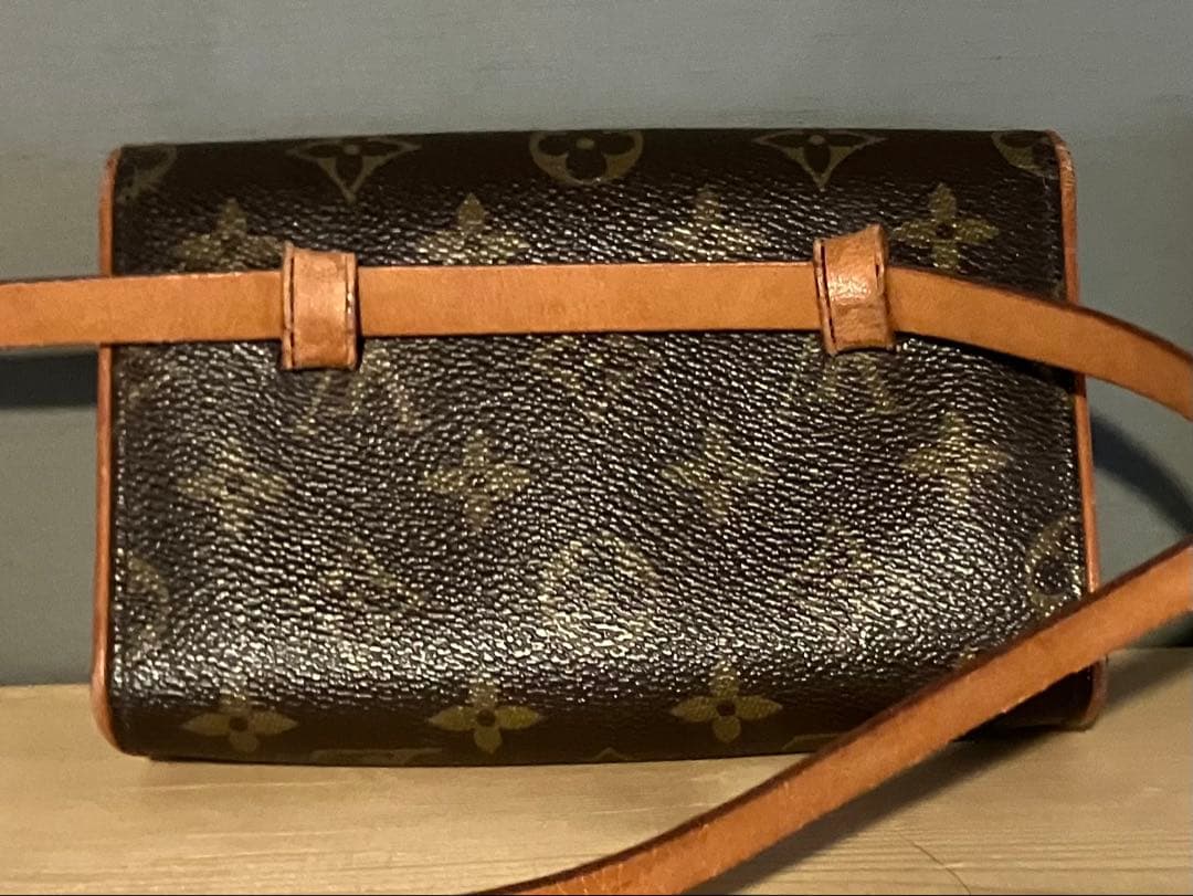 Louis Vuitton モノグラム ウエストポーチ