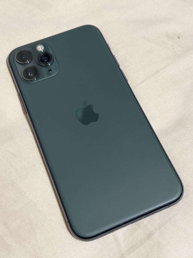 iPhone 11 Pro スペースグレー 本体（カメラレンズ割アリ）