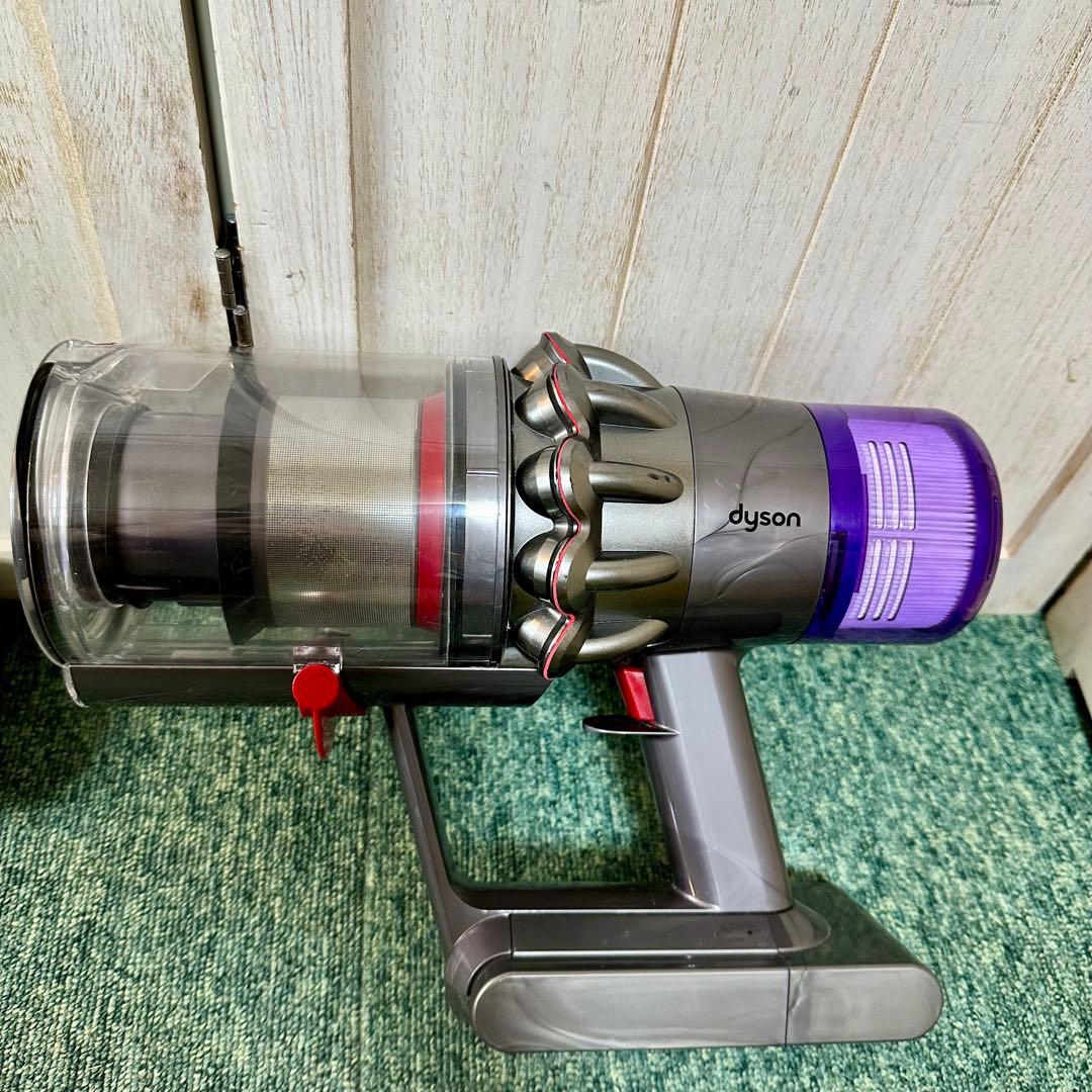 dyson SV14 V11 Fluffy ダイソン コードレス クリーナー