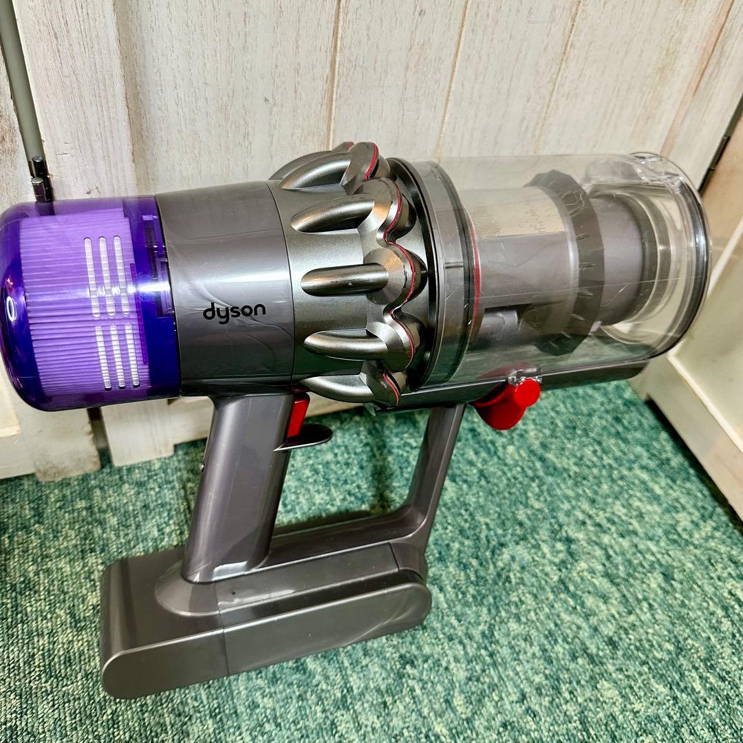 dyson SV14 V11 Fluffy ダイソン コードレス クリーナー