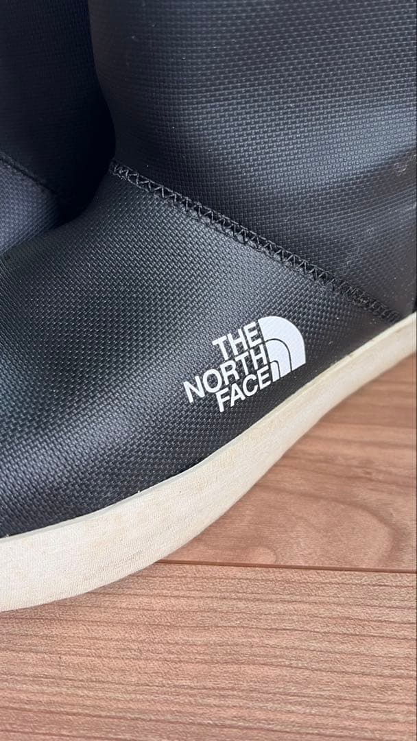 THE NORTH FACE ノースフェイス レインブーツ 防寒 27cmです。