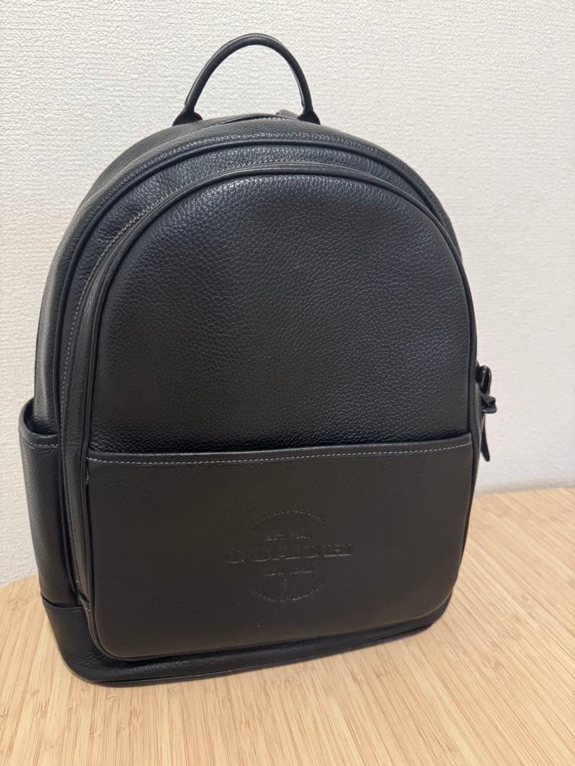 コーチ　ブラックレザーバックパック