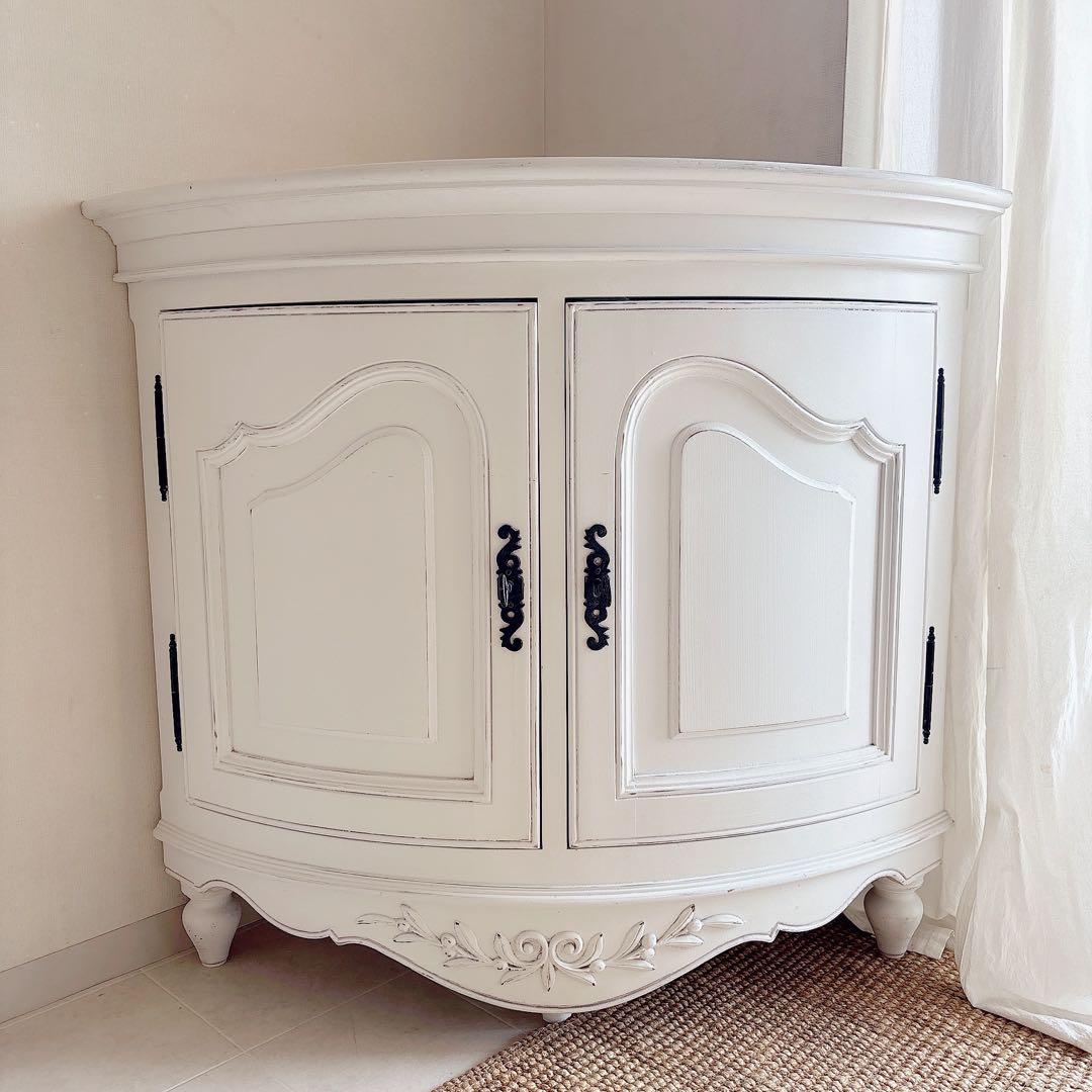 白家具　シャビーシック　フレンチカントリー　コーナーキャビネット　フランス製