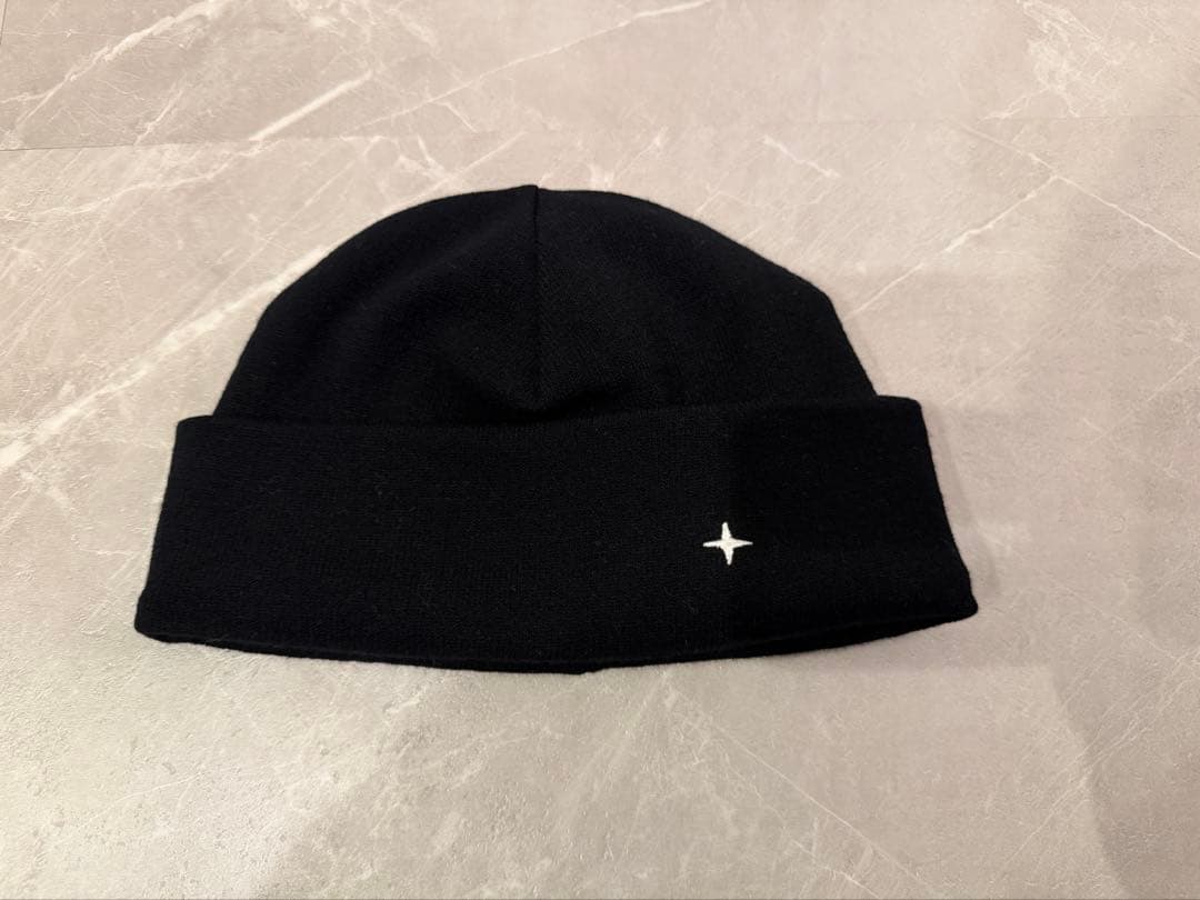 STONE ストーンアイランド ビーニー　黒