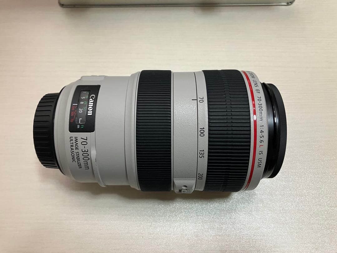 美品　付属品あり　Canon EF70-300mm f4-5.6L IS USM