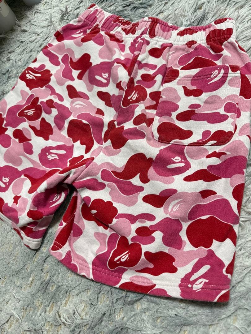 *A BATHING APE® サイズsとなりなります。