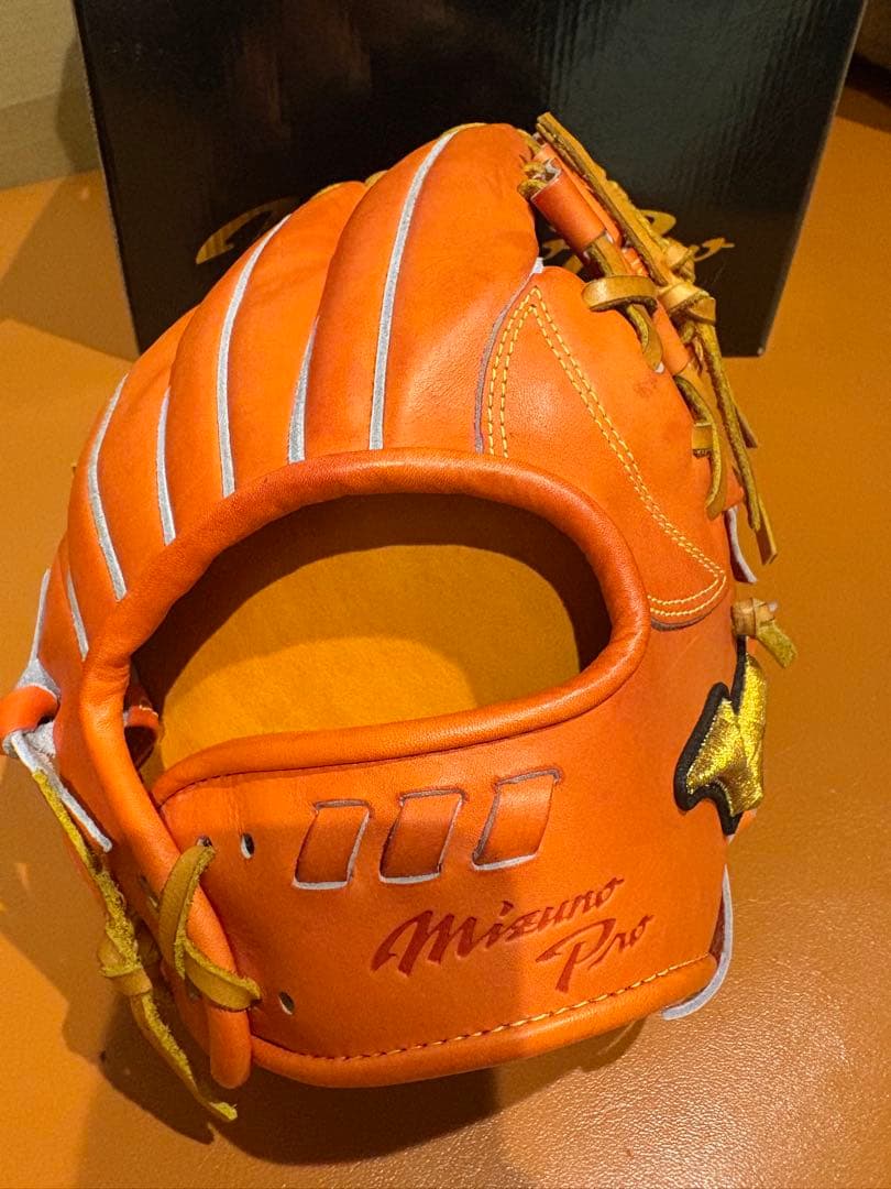 ミズノプロ 硬式グラブ内野手用　サイズ9（新品未使用）