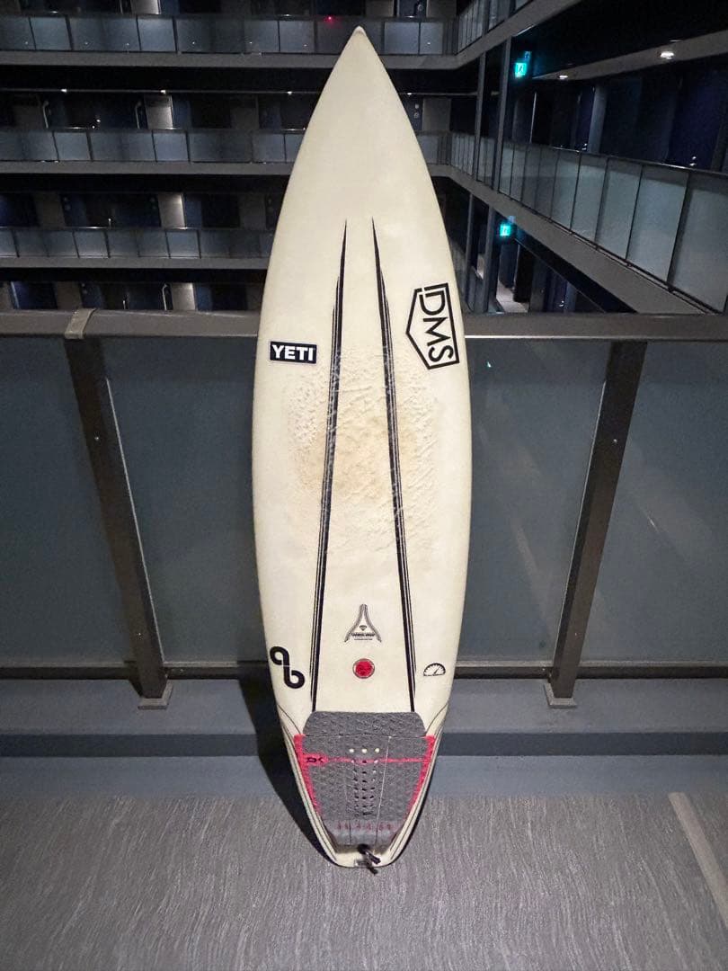 ⭐︎期間限定セール！！⭐DMSサーフボード Carny HP 5.9