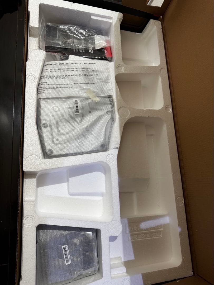 MPG 321URX QD-OLED 4K ゲーミングモニター