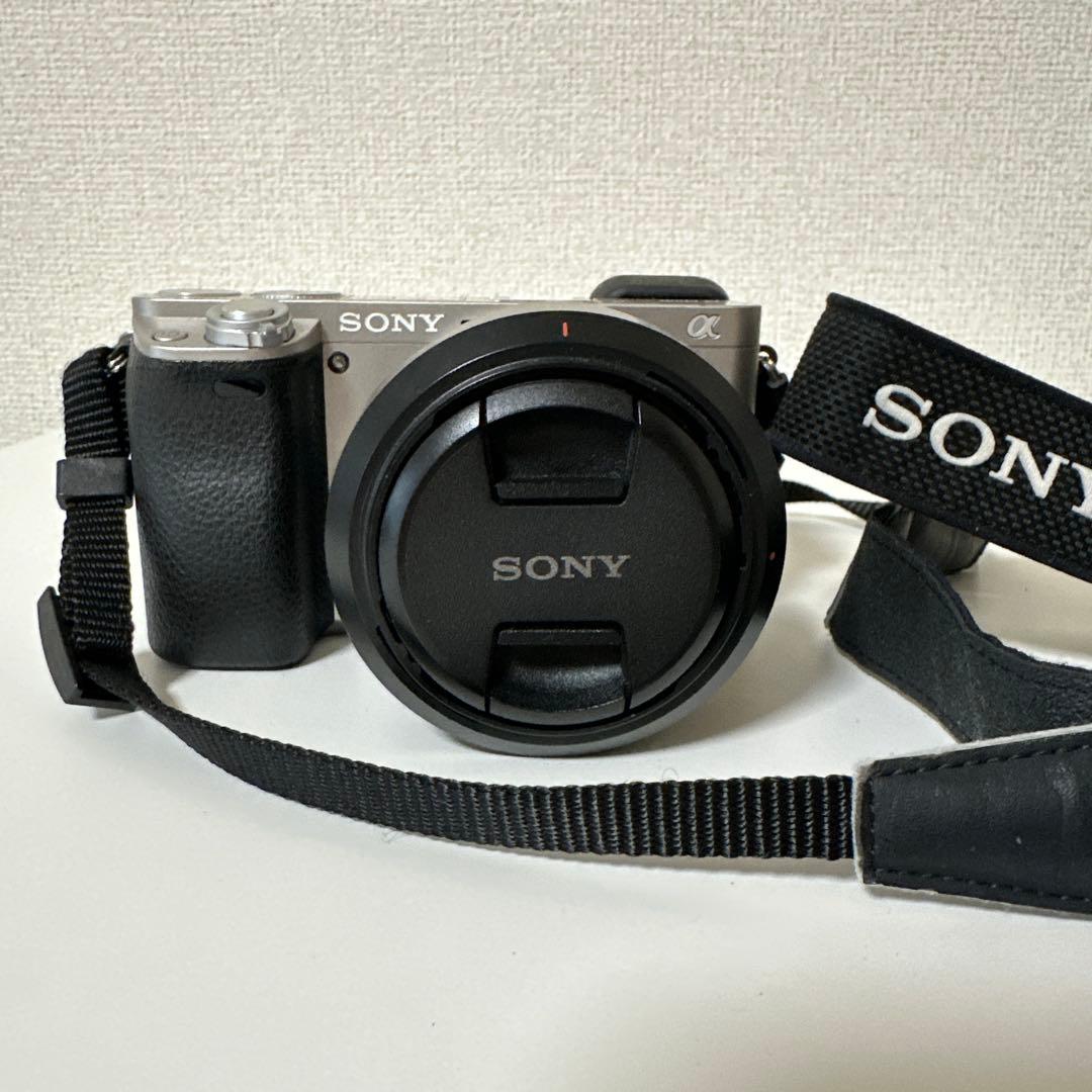 SONYミラーレス一眼 α6000 / 単焦点 E 35mm F1.8 OSS