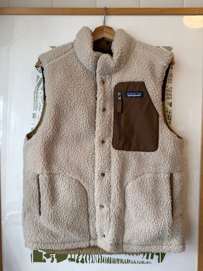 【みくみさ】パタゴニア リバーシブル ビビーダウンベスト