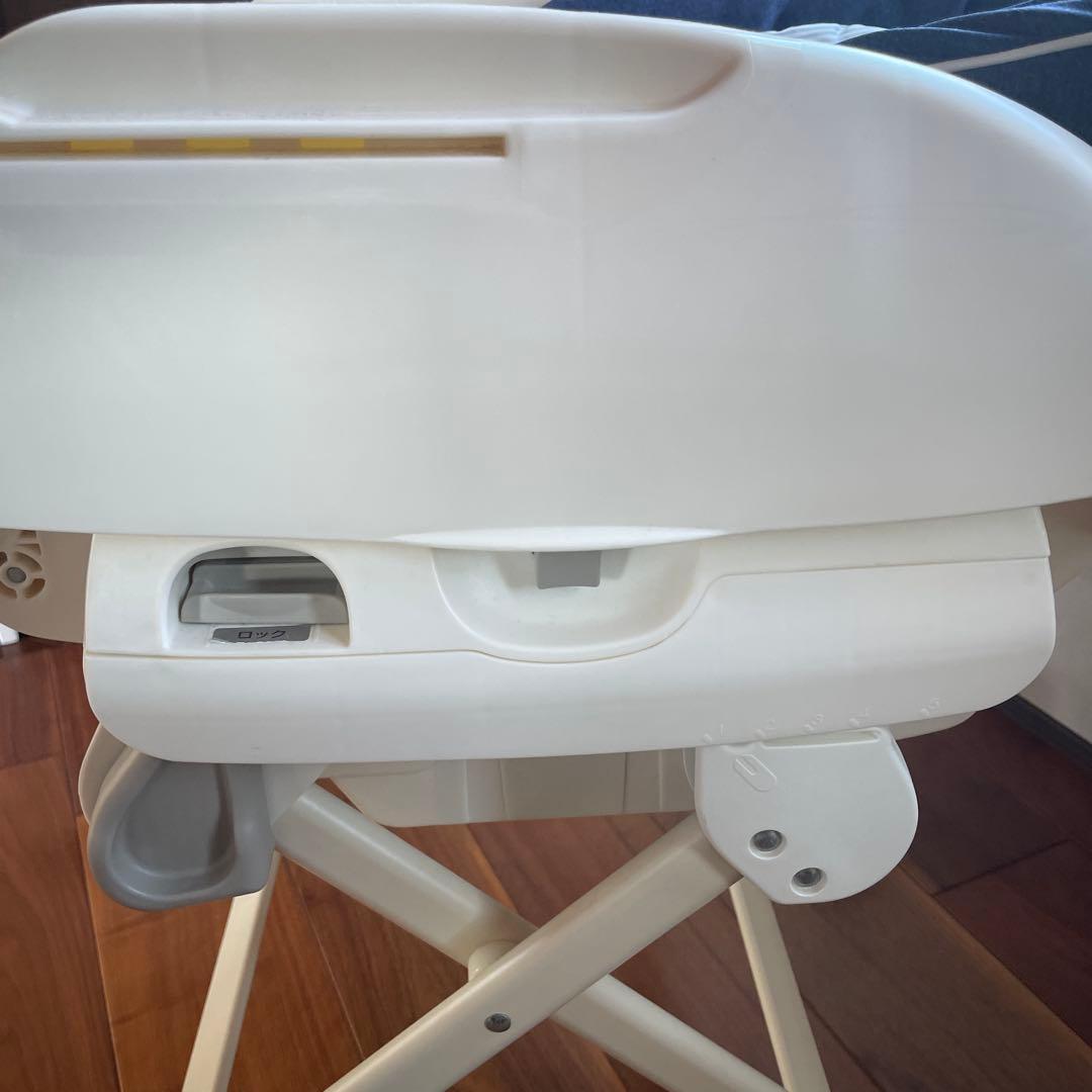 コンビ　ネムリラAUTO SWING ハイ&ロースィングラック