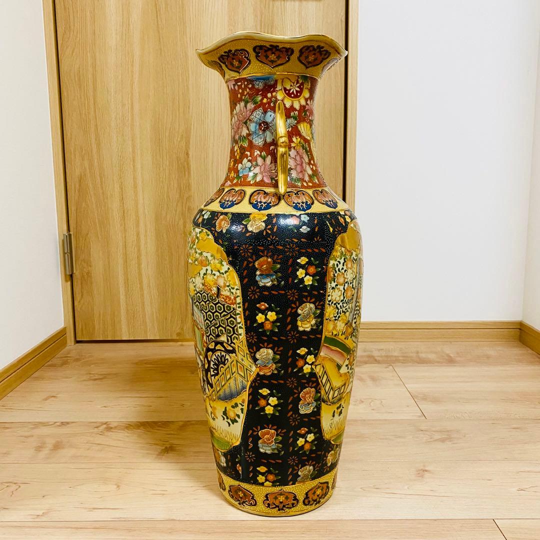 【匿名配送】飾り壺 61cm 大型 金彩耳 薩摩焼 花 蝶 車 陶器 花瓶