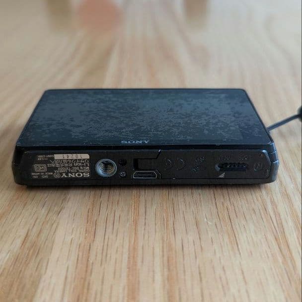 「動作品」Sony Cyber-Shot DSC-TX100V　ブラックデジカメ