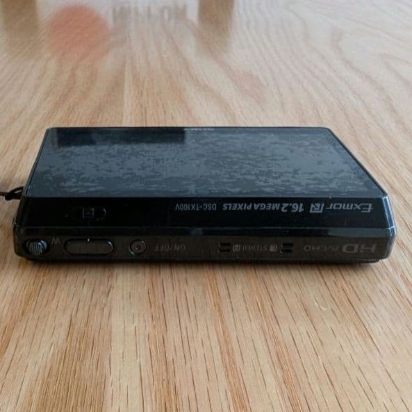 「動作品」Sony Cyber-Shot DSC-TX100V　ブラックデジカメ