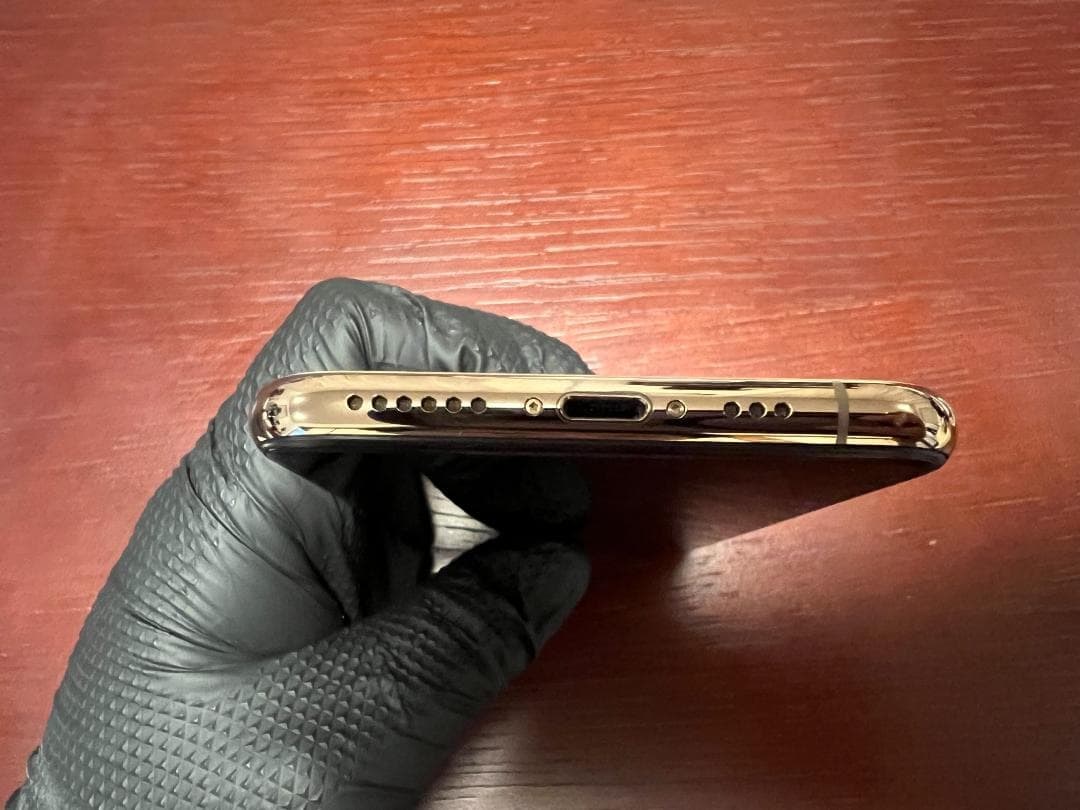 スマートフォン本体 Apple iPhone Xs 64GB