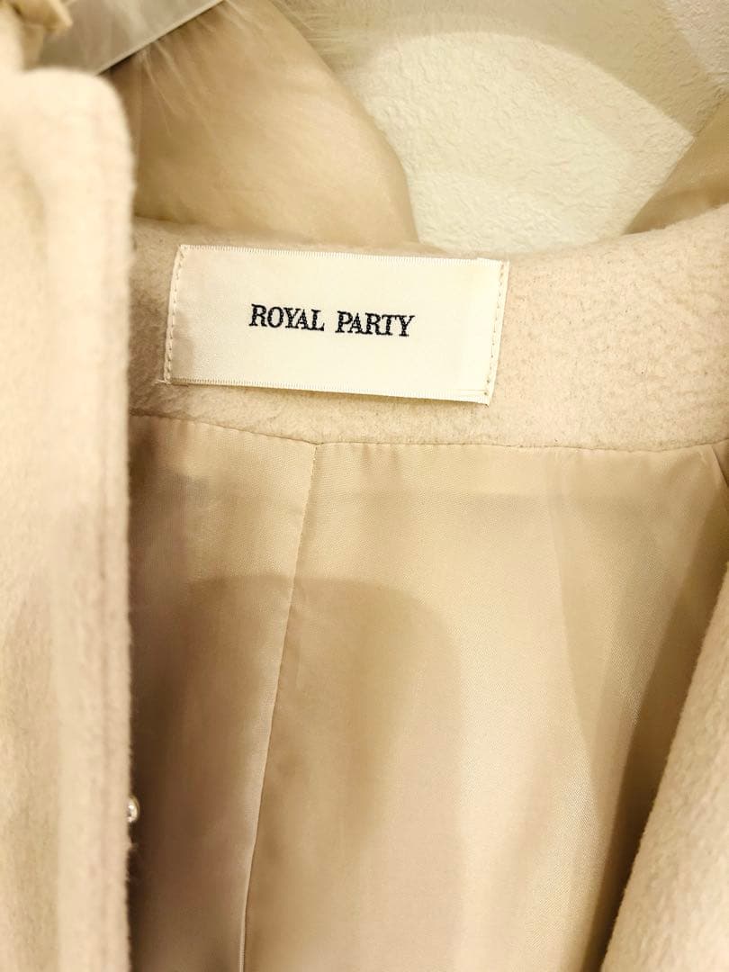  PARTY フードファーケープコート オフホワイト