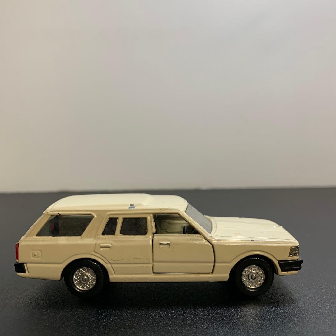 メ*1様 サクラペット　ニッサン　セドリック　1/43 ミニカー