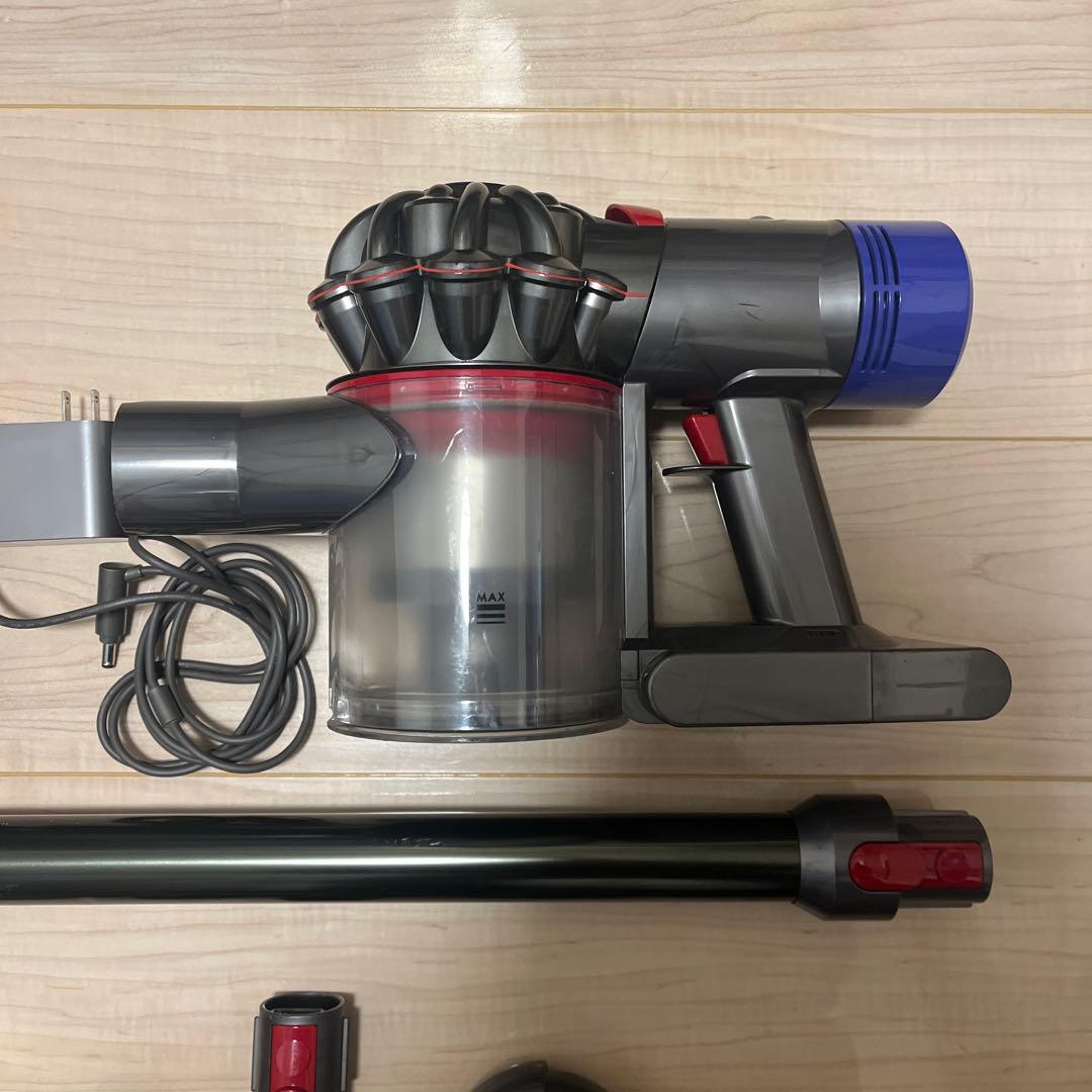 ② すぐ使える！動作品！dysonダイソンコードレスクリーナー純正SV10
