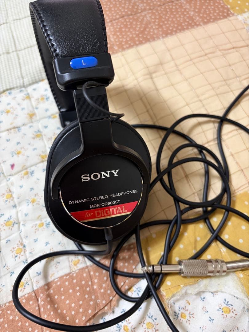 SONY MDR-CD900ST スタジオモニターヘ ッドフォン 赤帯