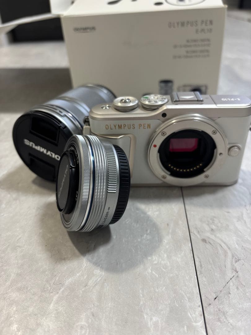p*g様 『美品』OLYMPUS PEN E-PL10 レンズキットセット