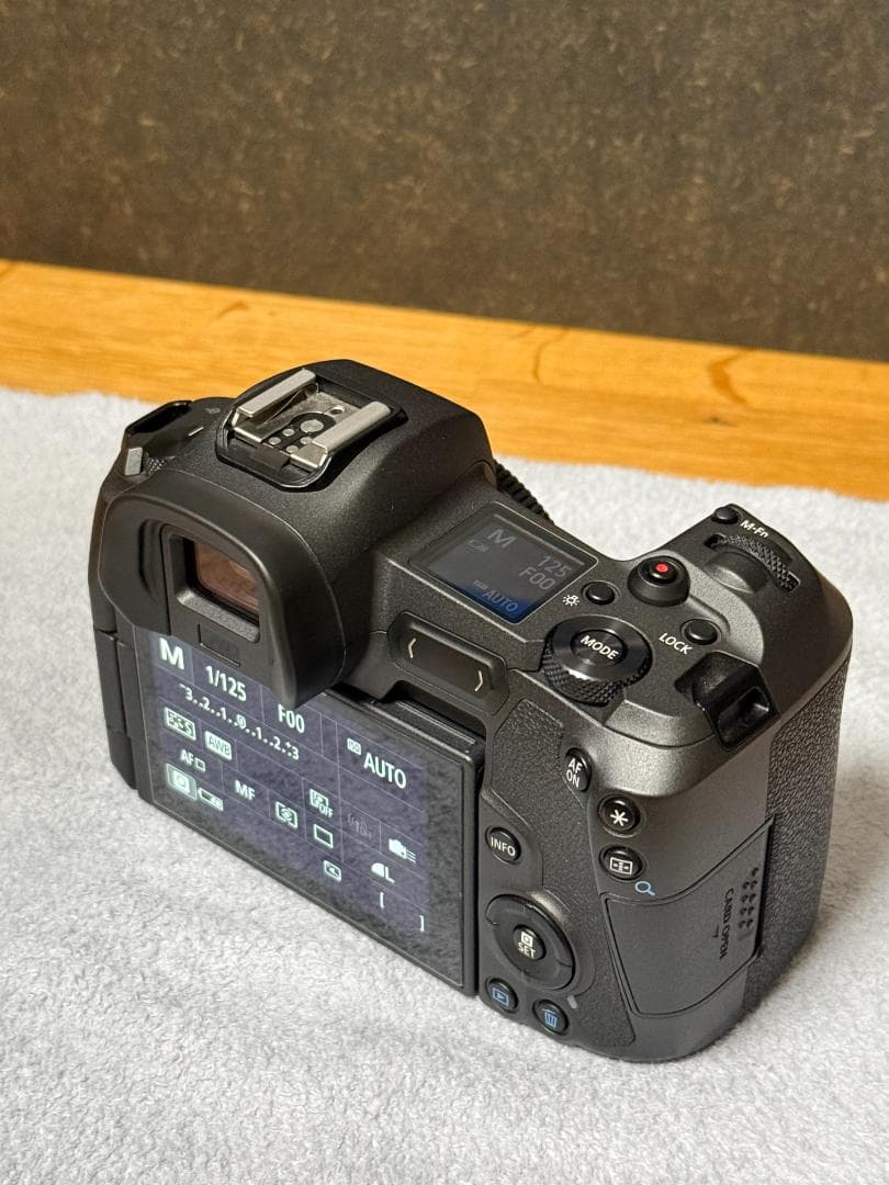 デジタルカメラ Canon EOS R