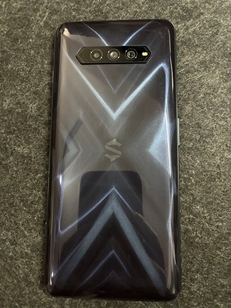 Black Shark4別売イヤホン付　原神プレイにXiaomi Android