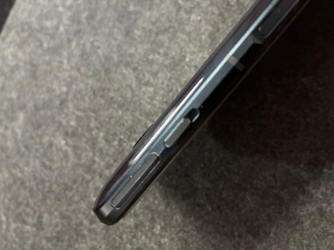 Black Shark4別売イヤホン付　原神プレイにXiaomi Android