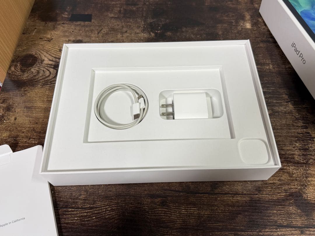 Apple 11インチiPad Pro 第2世代 Wi-Fi 256GB