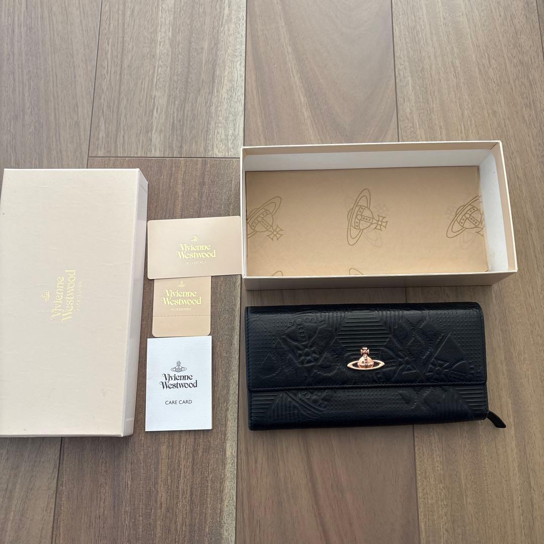 Vivienne Westwood ブラック長財布
