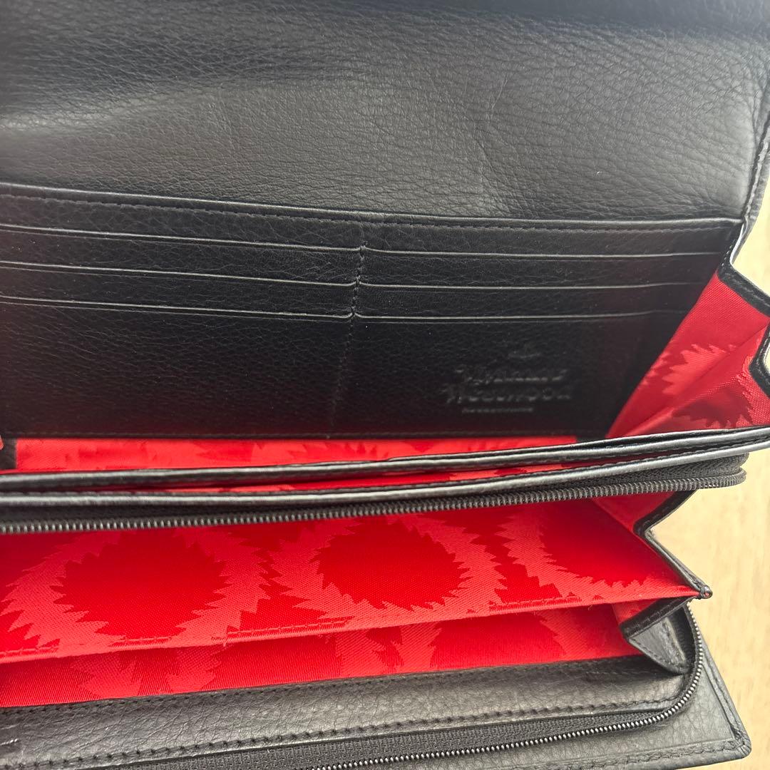 Vivienne Westwood ブラック長財布