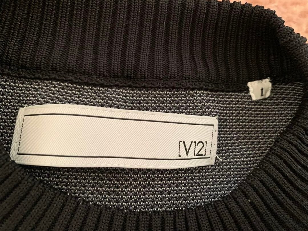 v12 【ミッキーマウス】 レディース ニット　VTWELV BLACK