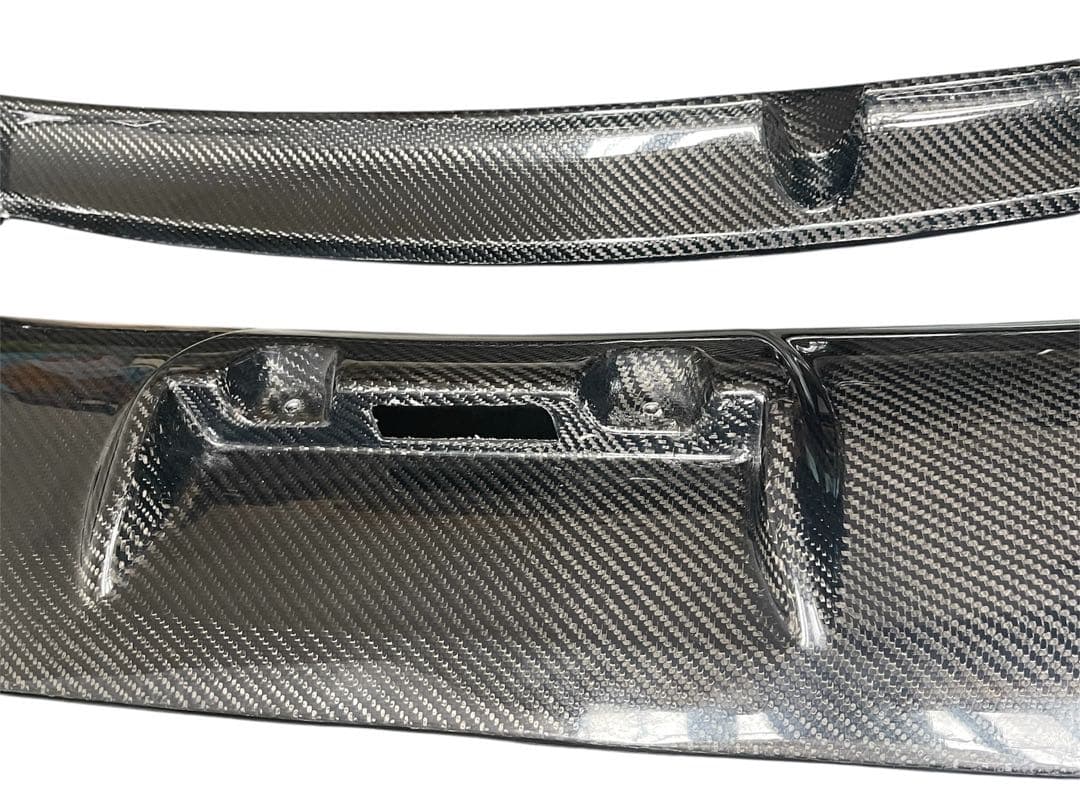 M*o様 スイフトスポーツzc33sウイング　zc33sリアスポイラー　zc33