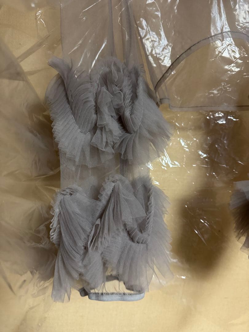 【Leja】フラワースパンコールチュールフリルスリーブIラインワンピースドレスS