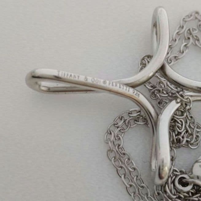 専用ですTIFFANY ティファニー インフィニティ クロス ネックレスシルバー