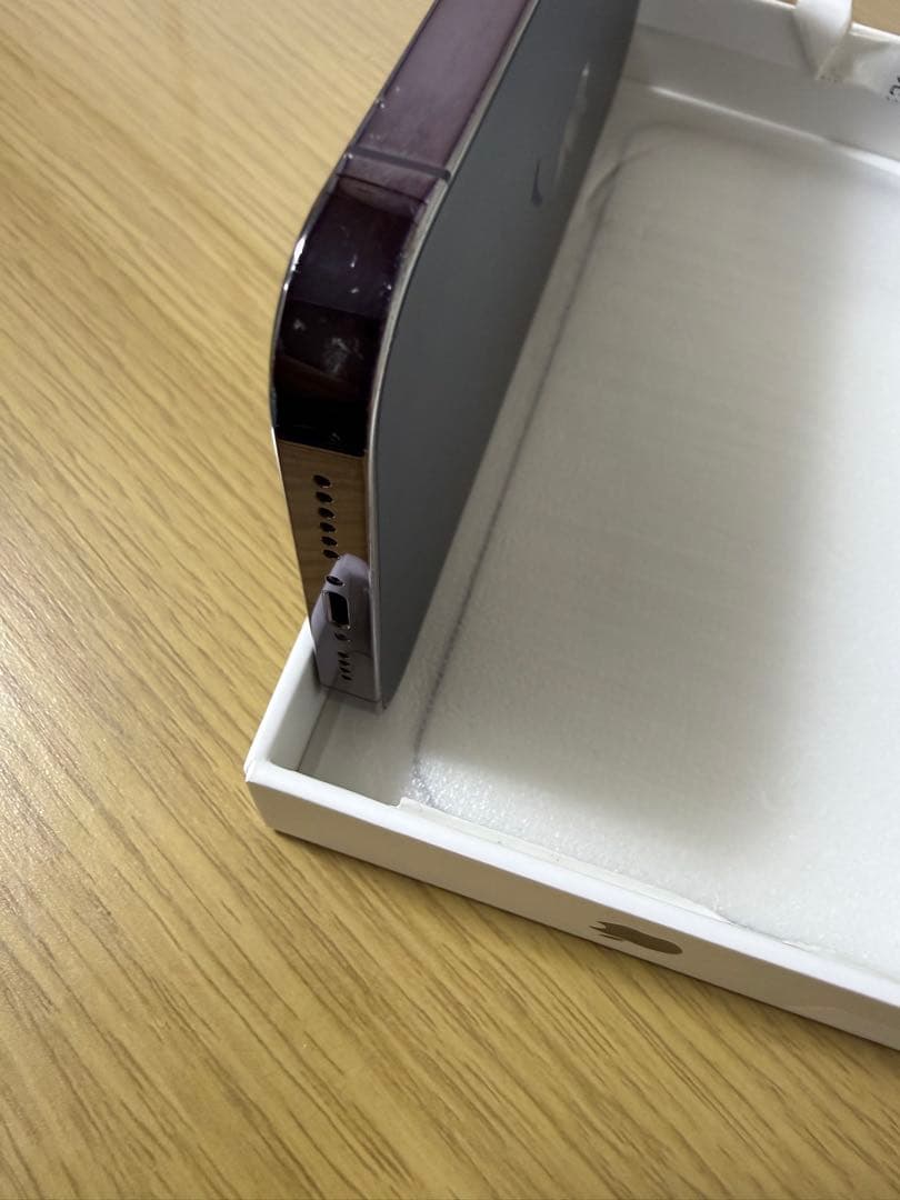 Apple iPhone 14 Pro Maxパープル 本体とケース付き