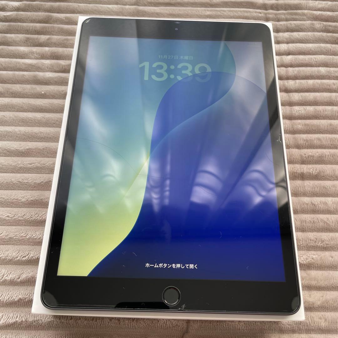 iPad 第8世代 Cellularモデル 32GB スペースグレー