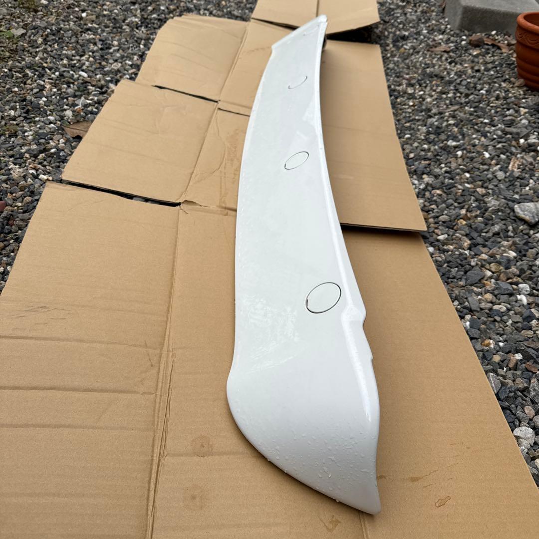 ハイエース　リアウィング　070