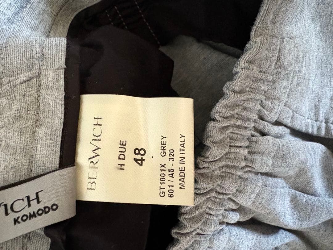 BERWICH H DUE ベルウィッチ　アッカデュエ　千場義政　48 グレー