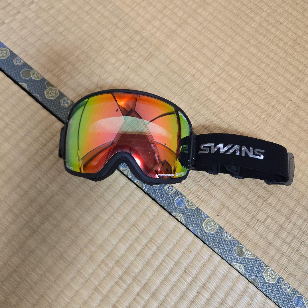 Swans RIDGLINE　スキースノボゴーグル　調光レンズ 換気