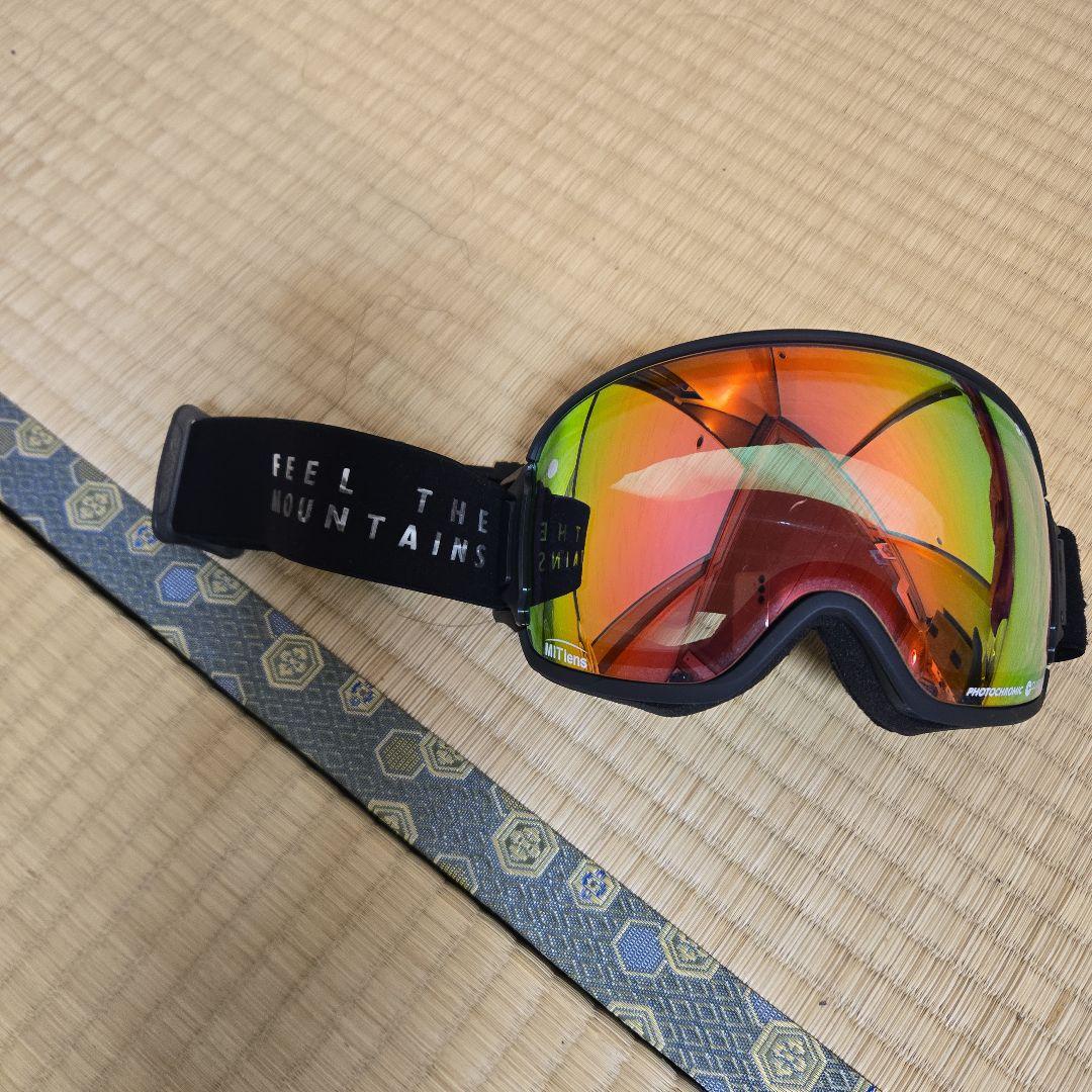 Swans RIDGLINE　スキースノボゴーグル　調光レンズ 換気