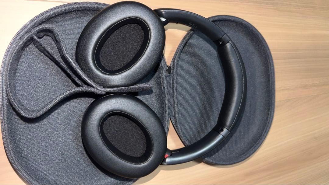 SONY WH-XB910N ブラック ほぼ未使用級 美品 本体のみ ケース付き