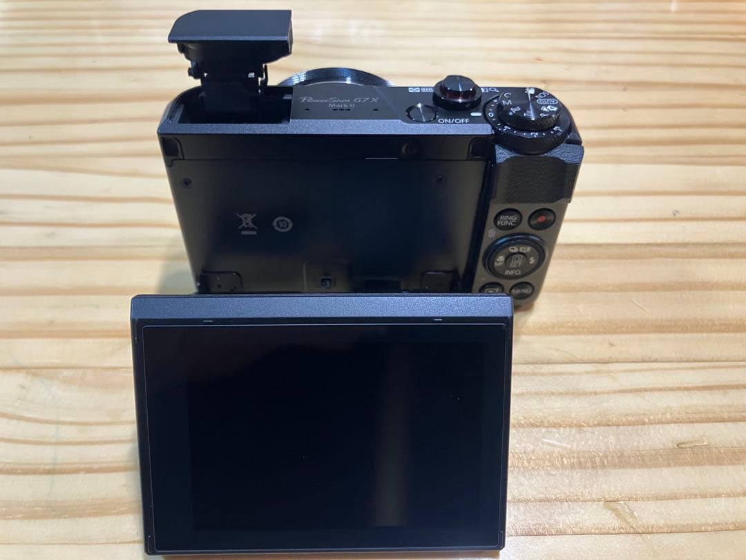 Canon PowerShot G7X Mark II 本体　バッテリー　充電器