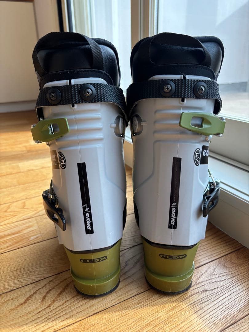 K2 スキーブーツ　25.5cm evolver