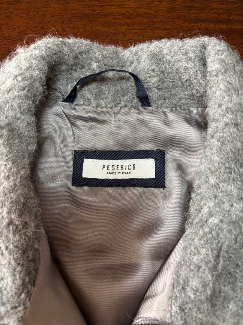 チャタ　値下げしました　ペセリコ　ジャケット ジップアップ